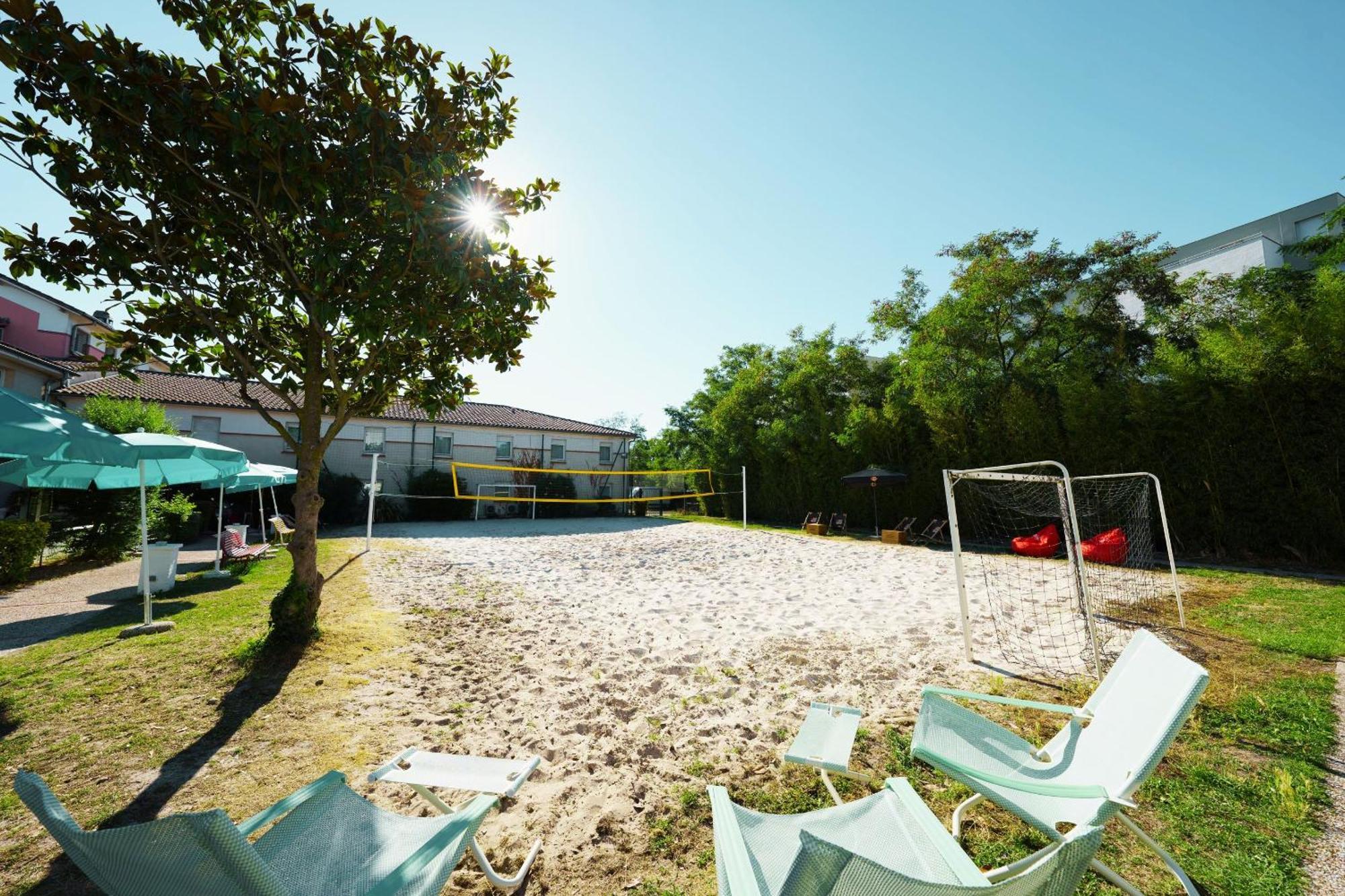 Sporting House Hotel Тулуза Екстер'єр фото